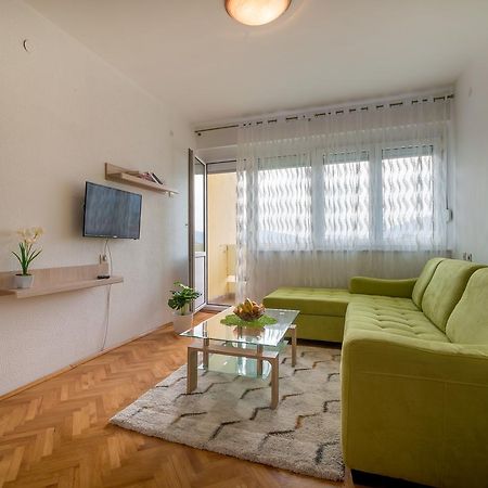 Apartman Andjela ติวัต ภายนอก รูปภาพ